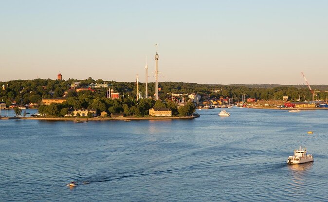 Stockholm: Royal Djurgården Boat Tour - The first stretch along Stockholm’s waterfront