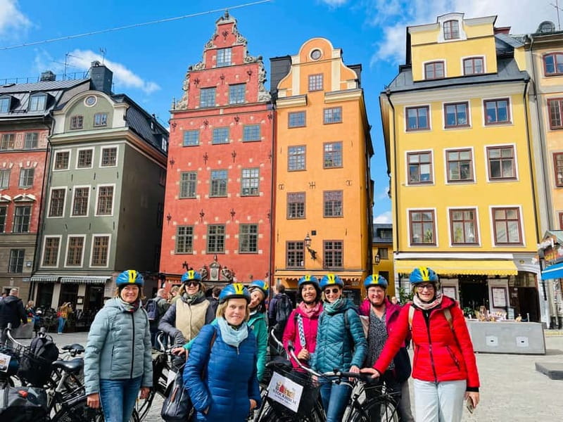 Stockholm's Best Bike Tour! (English / Deutsch) - Getting started at Odenplan
