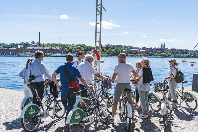 Stockholm’s Urban Treasures Private Bike Tour - Södermalm and the View from Skinnarviksberget
