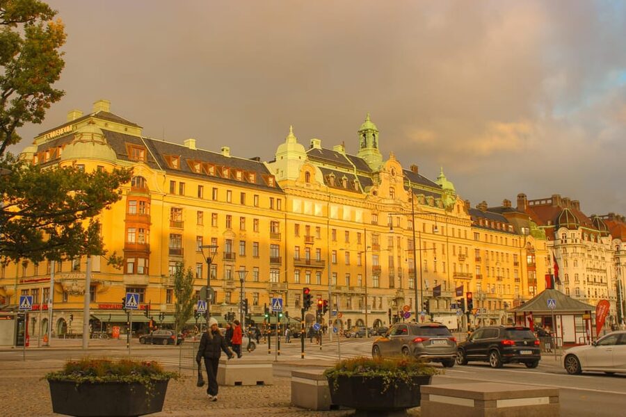 Stockholm: Scandinavian Architecture & Design Ostermalm Tour - Berns, Kungstradgarden, and city life outdoors