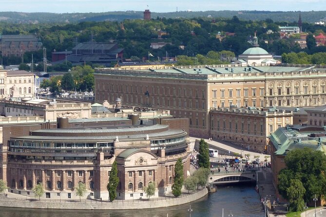 Stockholm Self-Guided Murder Mystery Tour by the Parliament - Starting at Kartbutiken on Mäster Samuelsgatan