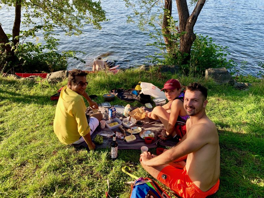 Stockholm: Sunset Kayak Tour in the City + Swedish Fika - Södermalm, Gamla Stan, and Stockholm from water level