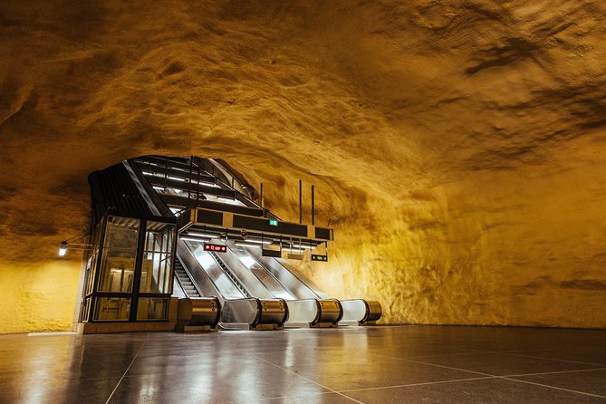 Stockholm: Underground Metro Art Ride with a Local - Small groups, local hosts, and guide quality