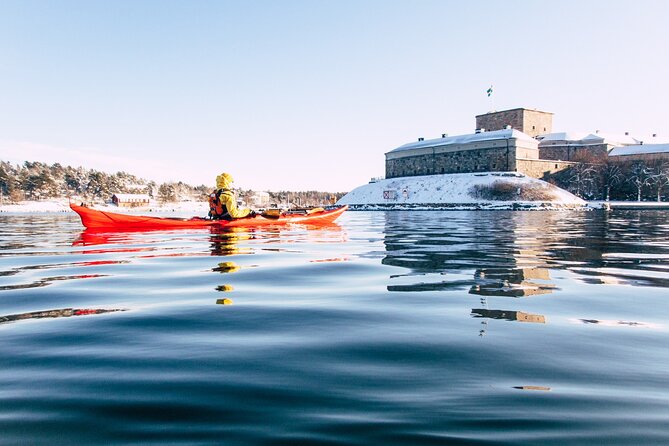 Stockholm: Winter Kayaking, Swedish Fika and hot Sauna Experience - Norrhamnen’s cottages and Swedish fika