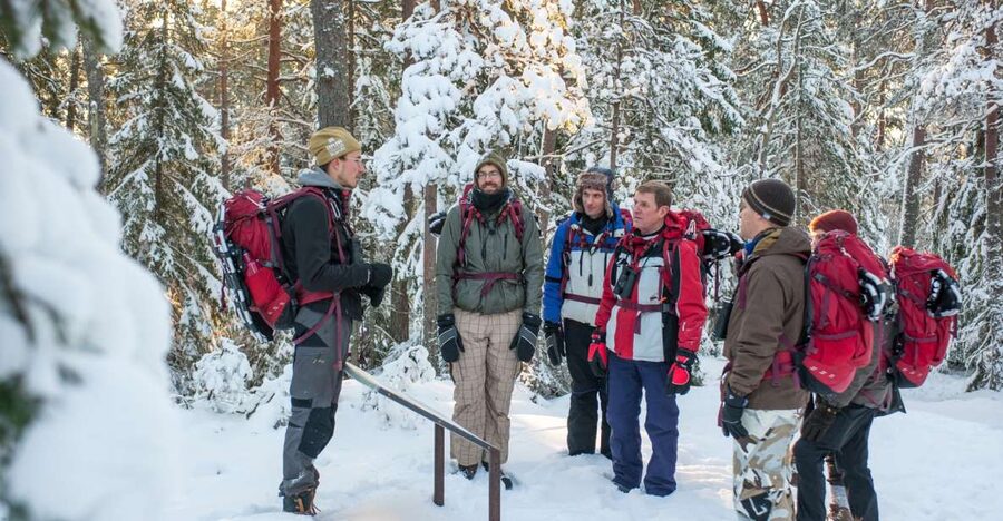 Stockholm: Winter Snowshoe Full-Day Hike - A campfire lunch that breaks up the day