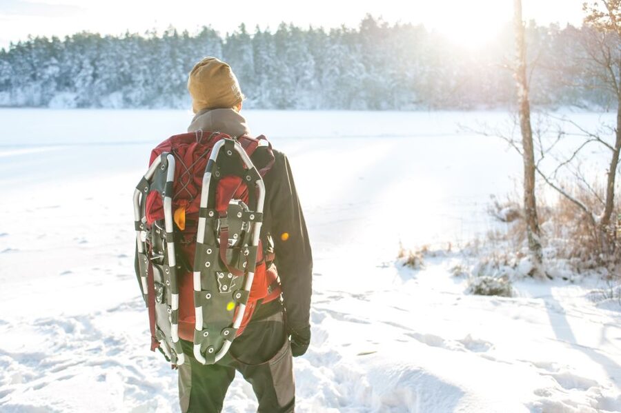 Stockholm: Winter Snowshoe Full-Day Hike - Returning to the trail with fresh energy