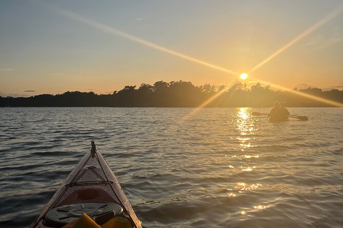 Sunset Kayak Tour in the Stockholm Archipelago + Swedish Fika - Basic kayak training before the sunset paddle