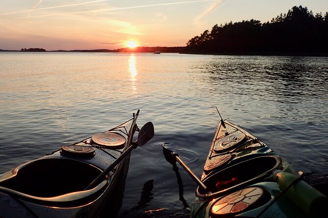Sunset kayak tour with fika on Stockholms lakeside - Five hours on the water, with room to adjust