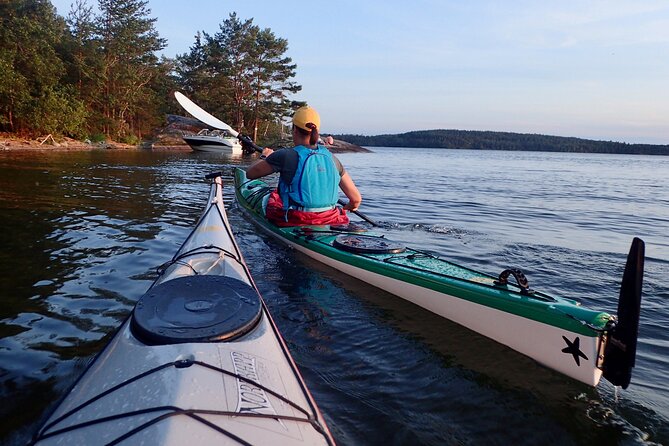 Sunset kayak tour with fika on Stockholms lakeside - Paddling Lake Mälaren in Stockholm’s northern outskirts