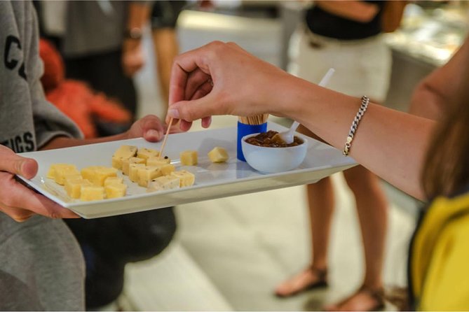 The Nordic Food Walk Stockholm - Gamla Stan and a proper Swedish fika
