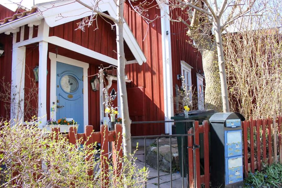 Vaxholm & Stockholm Archipelago: Guided Excursion, Day Trip - A Swedish picnic beside the water