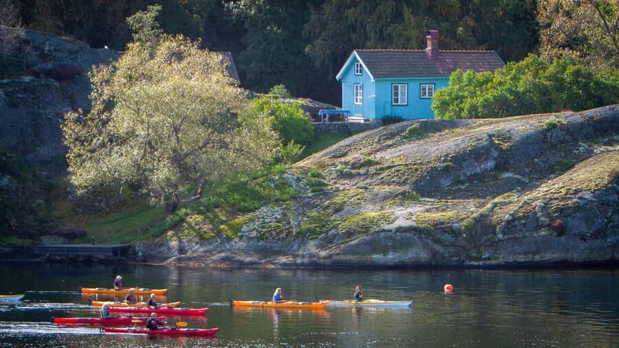 West Sweden: Sea Kayak Delight in Nature Reserves - Starting at UpplevelseLadan